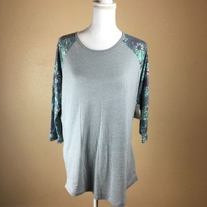 LuLaRoe NWT “Randy” unisex Tee